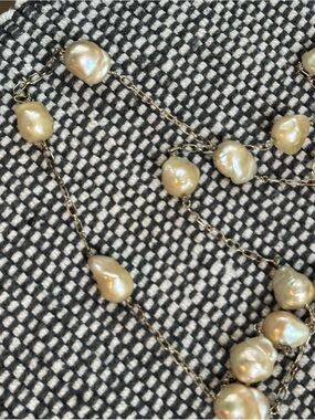 silver Chain Freshwater Baroque Pearl Necklace - Cream Pearls